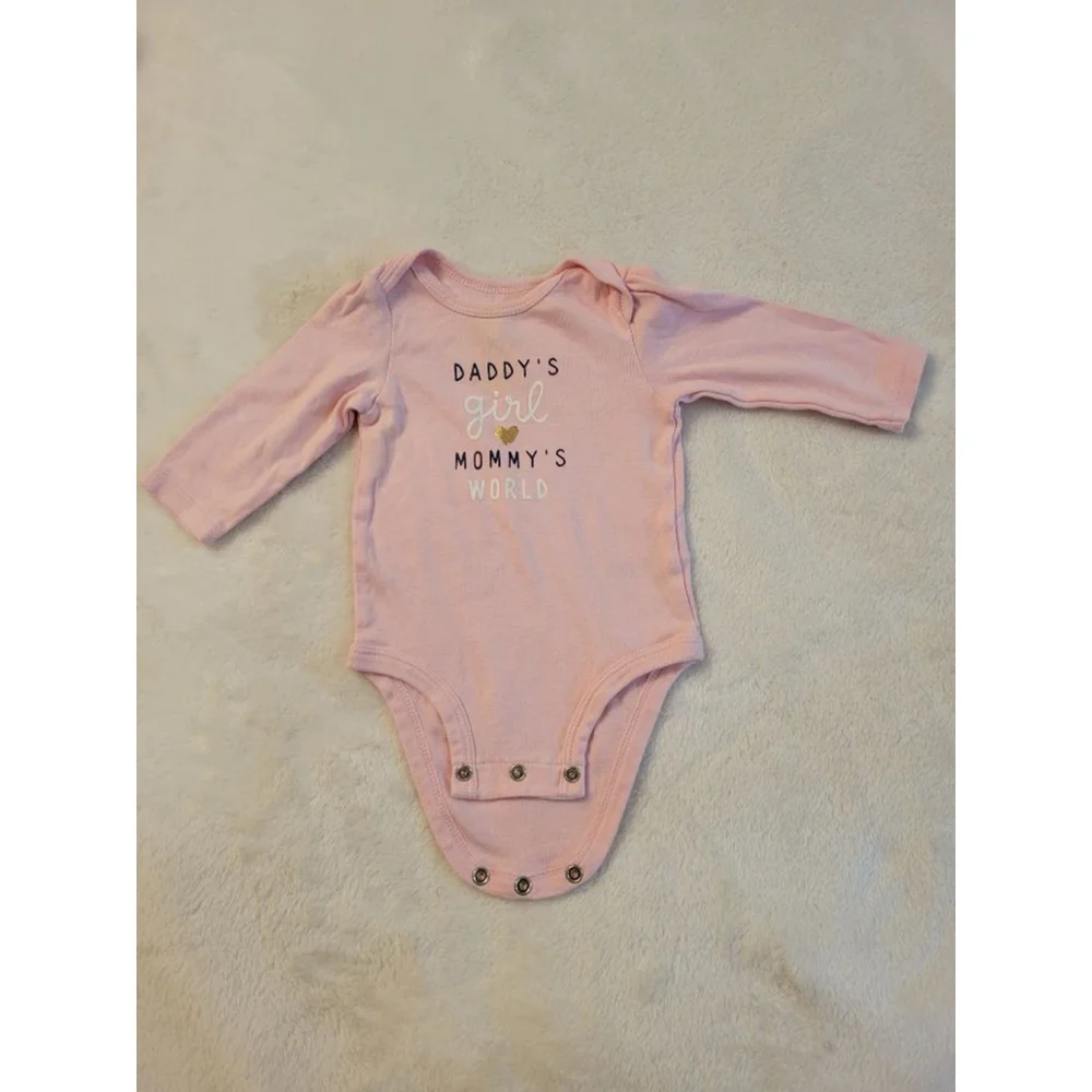 Baby Girl Clothing Bundle 0-3M Carter’s Old Navy Baby Gap 7pc Set